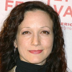 Bebe Neuwirth