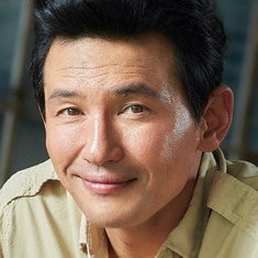 Hwang Jung-min